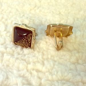Elegant Vintage Cuff Links.